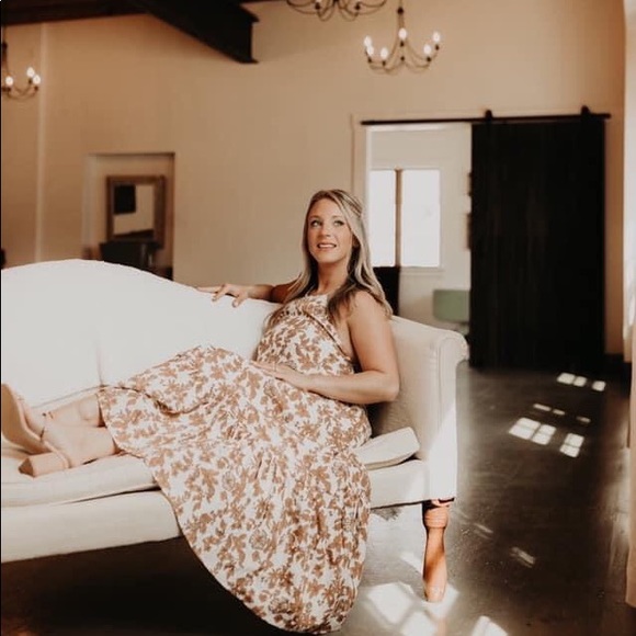 Floral tiered halter dress - Picture 6 of 6